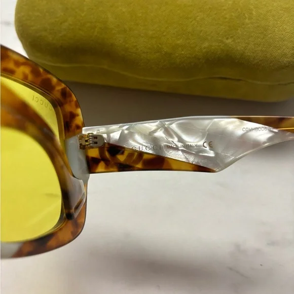 Gucci sunglasses! RARE - Picture 5 of 6